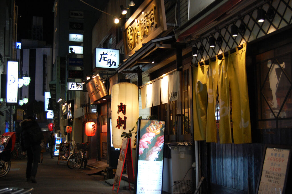 飲食店や居酒屋の風景